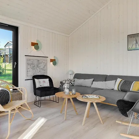 Holiday home Lovely In With Wifi