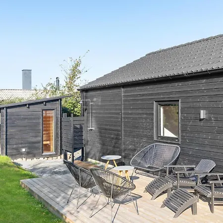Holiday home Lovely In With Wifi *